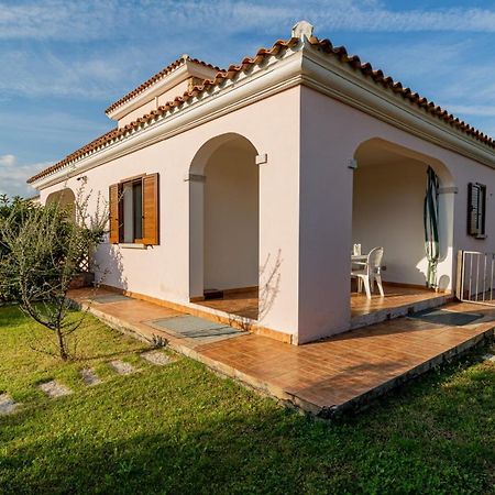 Appartamento Residenziale Trilocale 6 Posti Letto Via Sardegna San Teodoro Сан-Теодоро Экстерьер фото