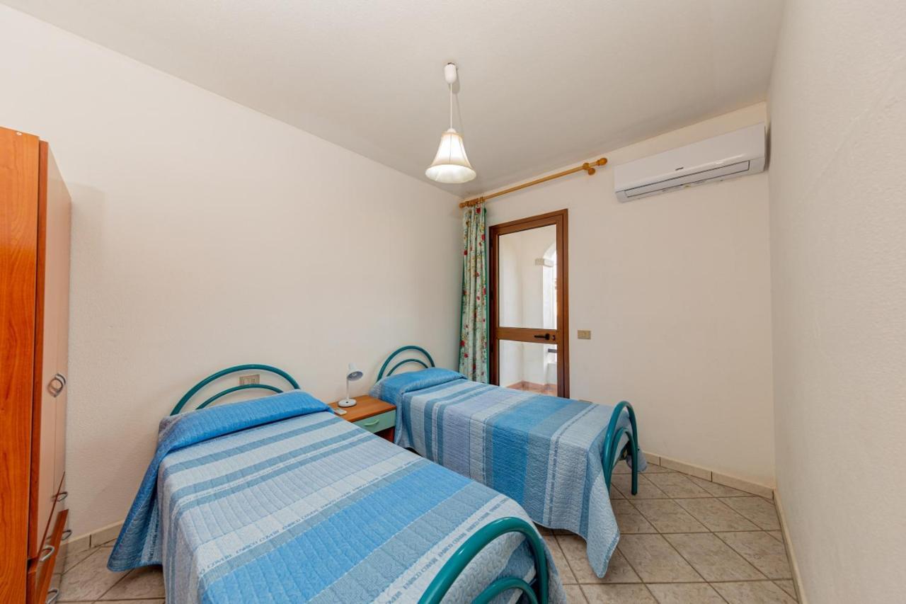 Appartamento Residenziale Trilocale 6 Posti Letto Via Sardegna San Teodoro Сан-Теодоро Экстерьер фото