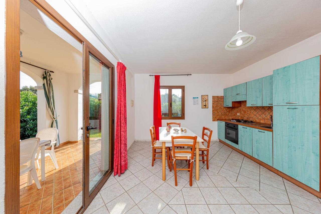 Appartamento Residenziale Trilocale 6 Posti Letto Via Sardegna San Teodoro Сан-Теодоро Экстерьер фото