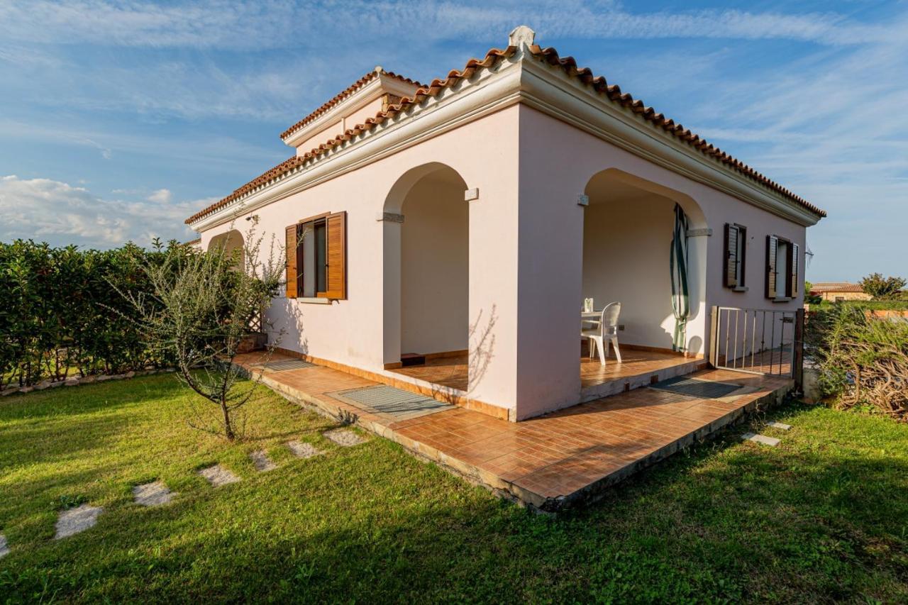 Appartamento Residenziale Trilocale 6 Posti Letto Via Sardegna San Teodoro Сан-Теодоро Экстерьер фото